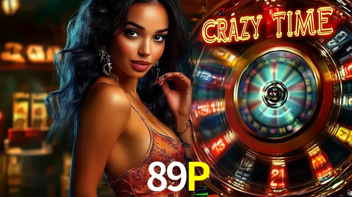 Mulher elegante ao lado da vibrante roda da fortuna do jogo de cassino ao vivo Crazy Time, um dos game shows mais populares e cheios de prêmios do 89P.